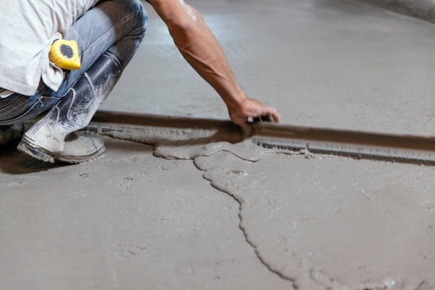 Best Driveways & Floors  in Elm Grove, WI